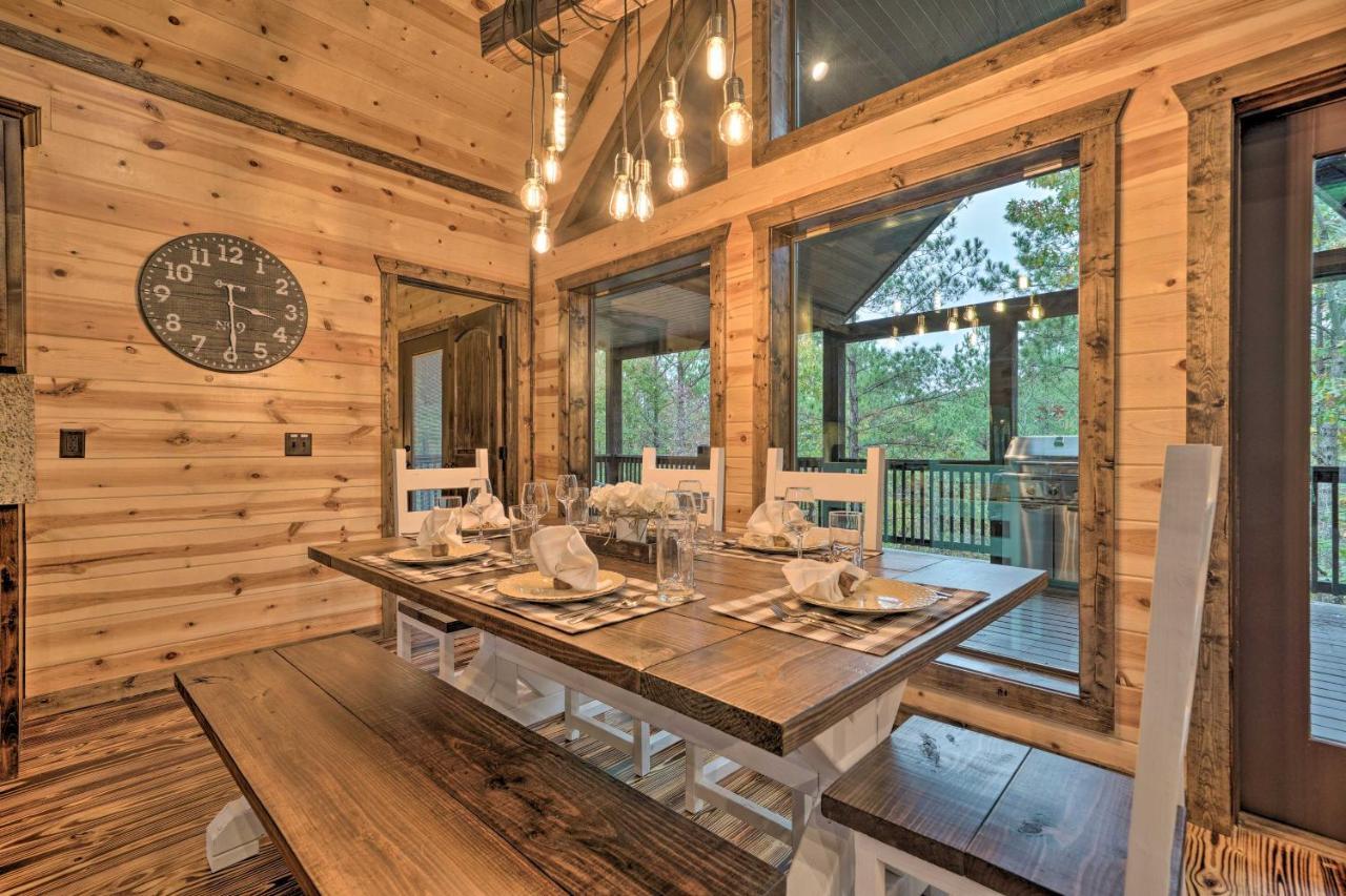 Broken Bow Cabin Deck With Hot Tub And Pool Table! Kültér fotó